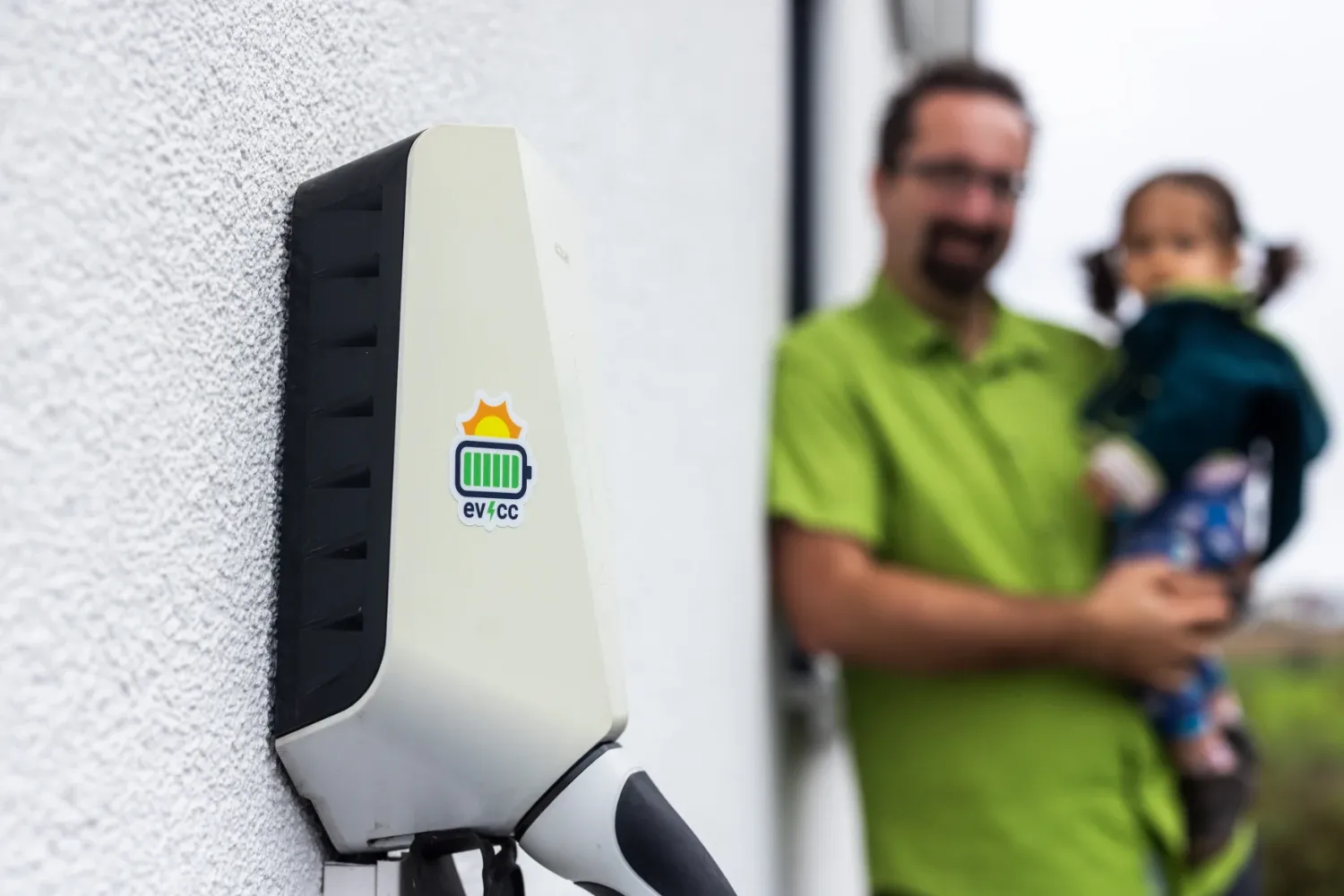 evcc Sticker auf Easee Wallbox