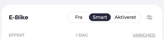 Skærmbillede af en styrbar stikkontakt med tilstandene Fra, Smart og Aktiveret.