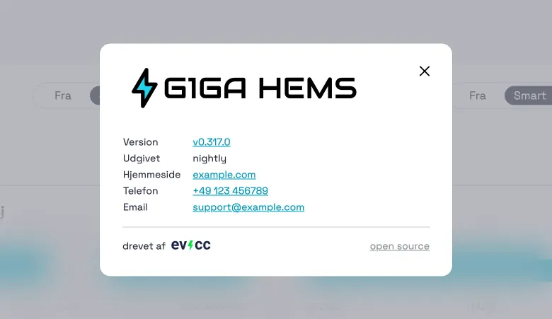 Version-dialogboks med eget logo og kontaktoplysninger